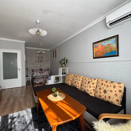 The Master And Margarita Apartment, майстора и маргарита 2 Appartement