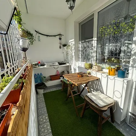 דירה The Master And Margarita Apartment, майстора и маргарита 2 בורגאס