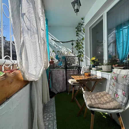 The Master And Margarita Apartment, майстора и маргарита 2 * 부르가스