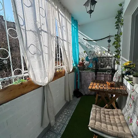 아파트 The Master And Margarita Apartment, майстора и маргарита 2 *